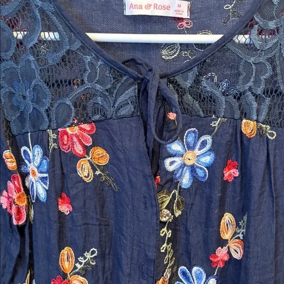 Anna & Rose Navy Embroidered Floral Tunic - Picture 3 of 3